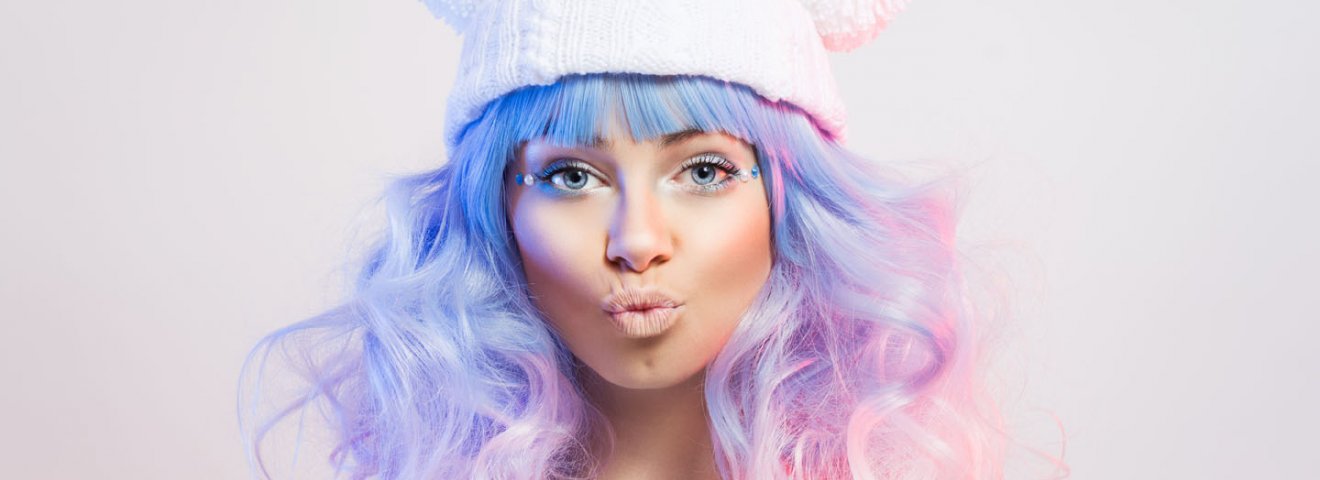 虚拟物品演示：瑟尤丽恩玻尿酸护唇膏